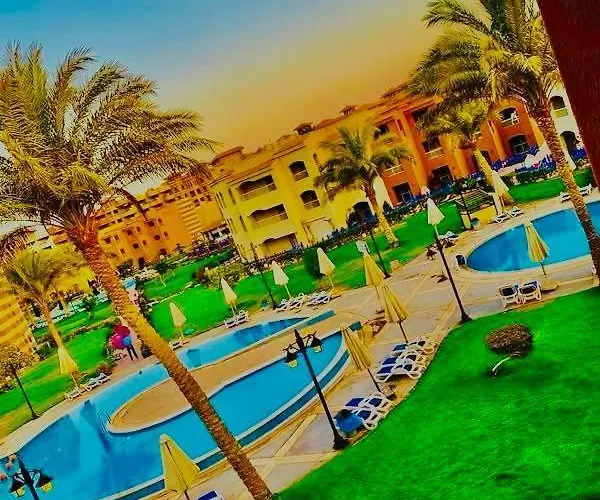 مسبح خاص - بورت ساوث بيتش - ملاذ الفخامة بمعايير حقيقية